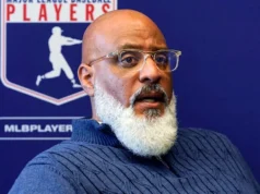 Eksekutif Asosiasi Pemain MLB Tony Clark Mengundurkan Diri Karena ‘Hubungan Tidak Pantas’ dengan Kakak Ipar: Laporan