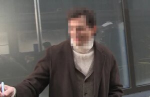 Tebak Siapa Bintang Berlapis Ini!