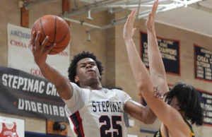 Pemain bola basket Stepinac Jasiah Jervis dinobatkan sebagai MVP CHSAA AA 2025-26