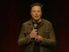 Apple pernah ‘membombardir karpet’ Tesla dengan panggilan perekrutan, menurut Elon Musk
