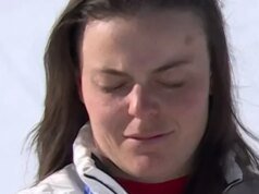 Breezy Johnson memenangkan emas AS pertama, menikmati lagu kebangsaan