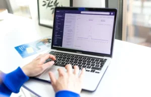 Cloudflare (NET) Menarik Optimisme Baru Setelah Pendapatan Mengalahkan, KeyBanc Mengulangi Kelebihan Berat Badan