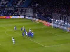 Dia memulai debutnya di Racing, bekerja di apotek dan sekarang menjual salad buah: “Saya memutuskan untuk tidak duduk diam”