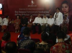 Dana Anugerah Cari Desainer yang Bisa Visualisasikan Karakter Leader lewat Kebaya