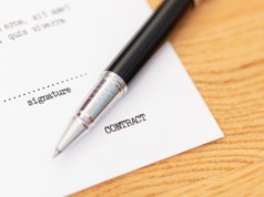 Apa yang terjadi jika Anda meminjamkan nama Anda pada sebuah kontrak