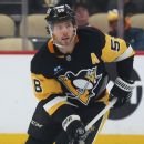 Jones dari Pens melarang 20 pertandingan karena pelanggaran PED